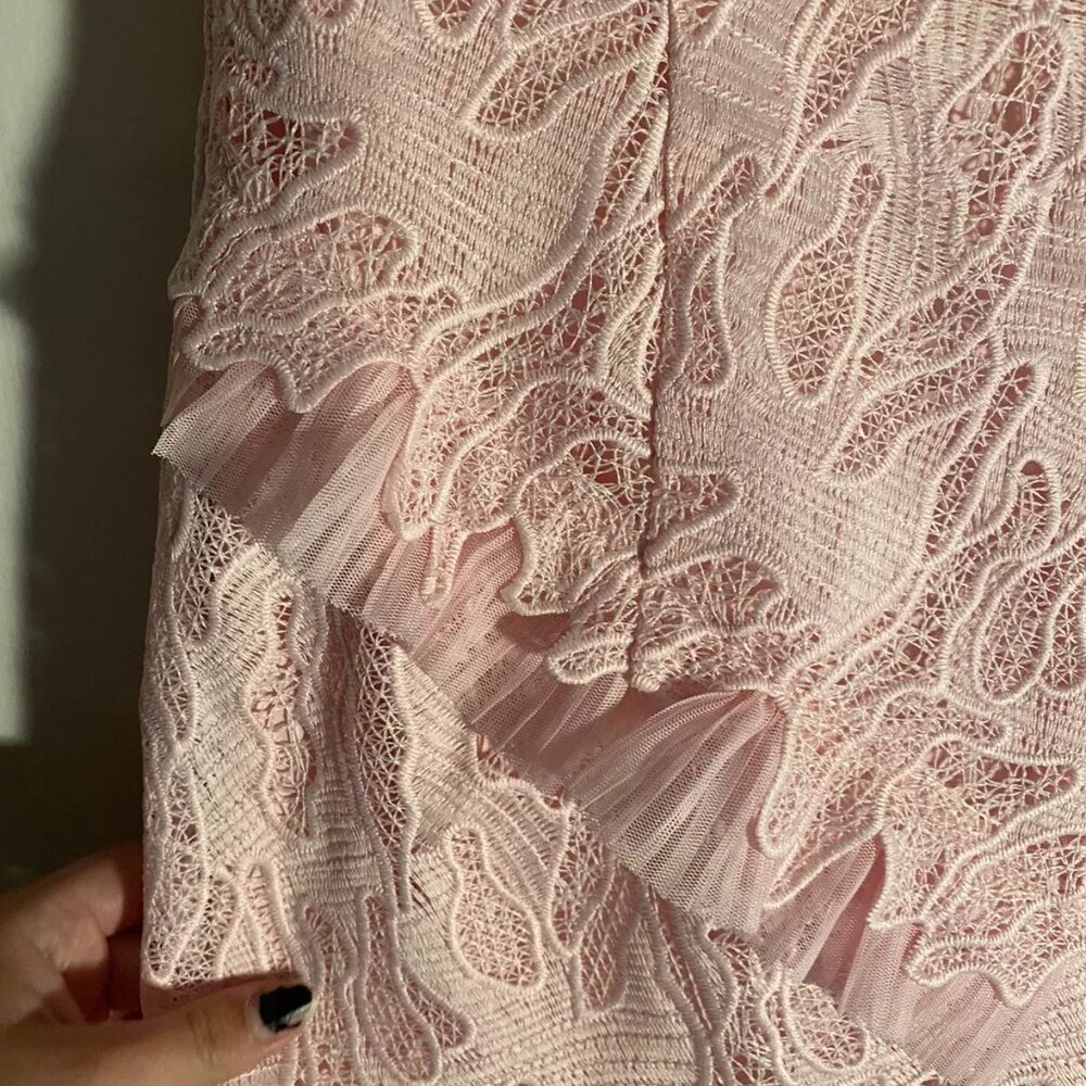 Breathtaking Bardot Francesca Lace Dress in Pink US Size 6 - Picture 7 of 8